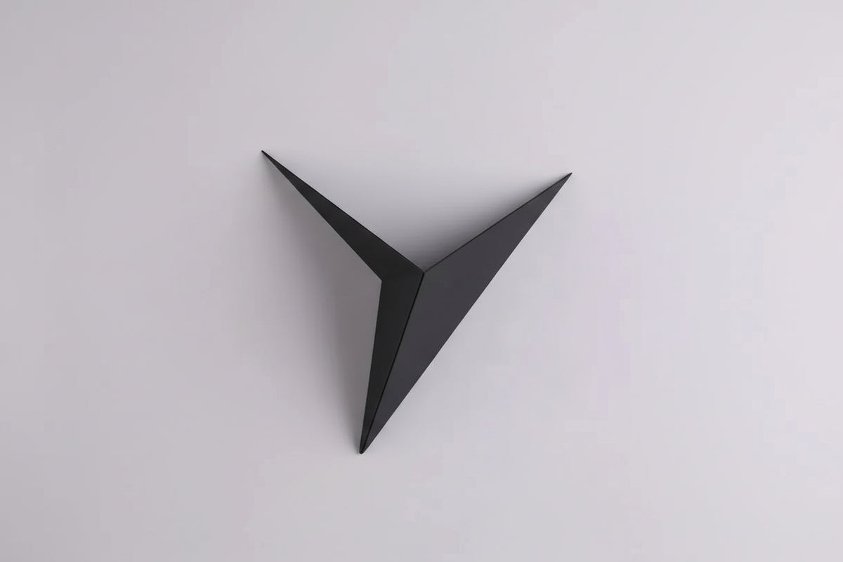 black / Cool White(5500-7000K) Applique murale triangle led