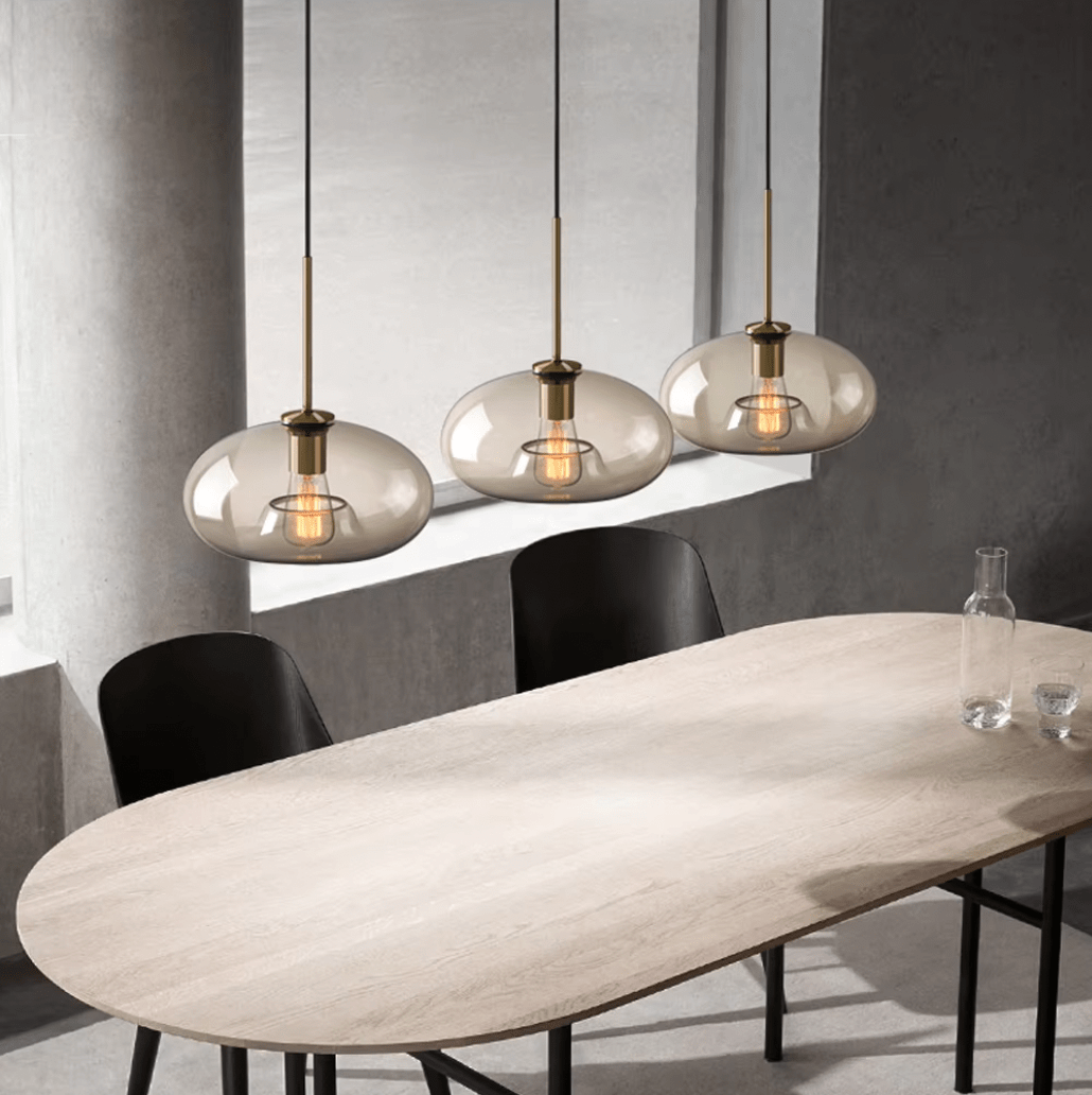 Suspension en verre et laiton